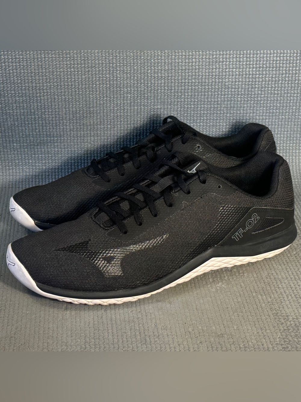 Mizuno TF-02 Black Training Cross Trainer Shoes Men’s Size 14